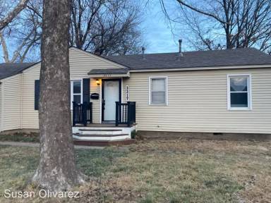 Main picture of 3317 S Jamestown Ave