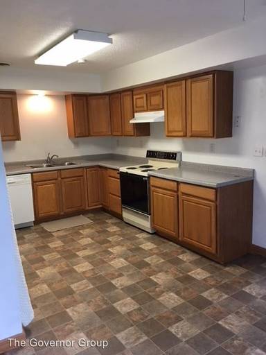 Main picture of 151 3rd St W
