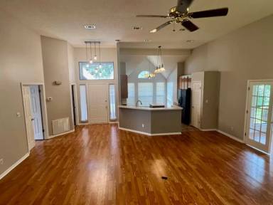 Main picture of 1236 Whitewood Way