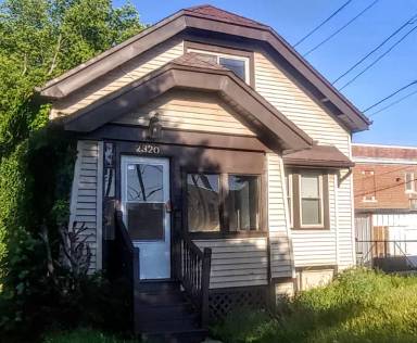 Main picture of 2320 N 47th St