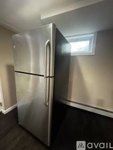 Main picture of 1137 Reilly St
