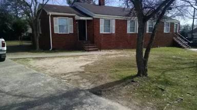 Main picture of 653 Crestlyn Dr