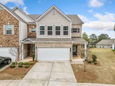 Main picture of 175 Madison Bnd