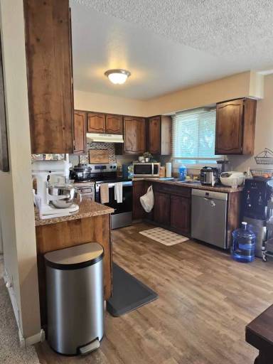 Main picture of 4800 King Arthur Way