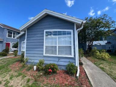 Main picture of 172 Mango Dr
