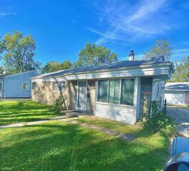 Main picture of 14259 Leonard Ave