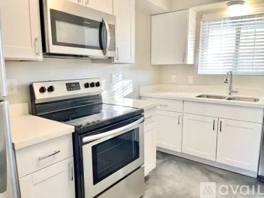 Main picture of 2004 N 24th Street Apartments