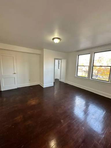 Main picture of 5434 4th St NW