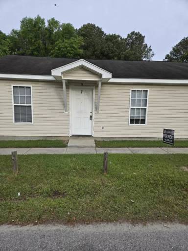 Main picture of 812 Royal St