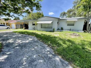 Main picture of 5311 SW 57th Ct