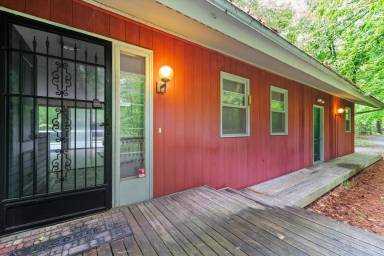 Main picture of 71 Wheeler Rd