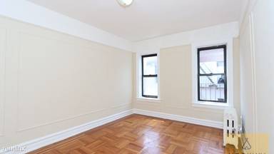 Main picture of 3094 Brighton 5th St