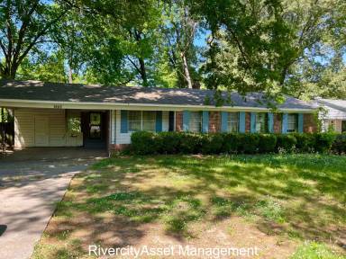 Main picture of 1848 Baldwin Ave