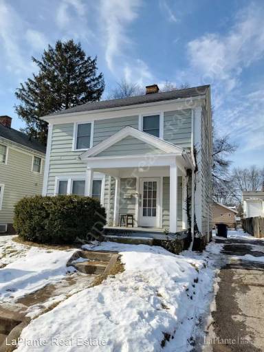 Main picture of 1831 Perth St