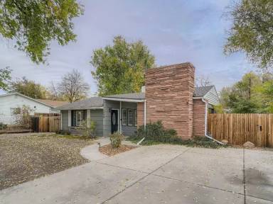 Main picture of 4890 Garrison St
