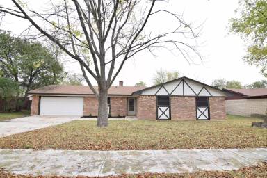 Main picture of 1810 Bundrant Dr