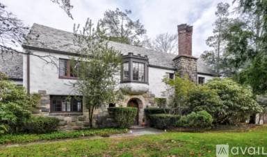 Main picture of 99 Westover Rd