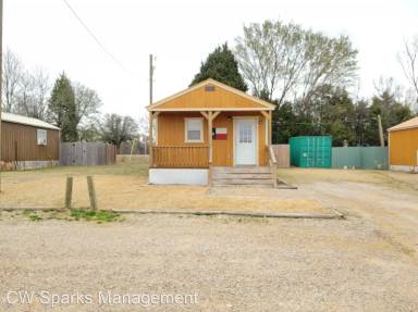 Main picture of 313 Carson Cir