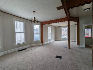 Main picture of 603 4th Ave N