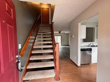 Main picture of 227 Hawkins Ln