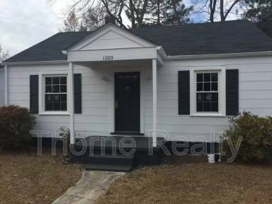 Main picture of 1205 Evergreen Rd