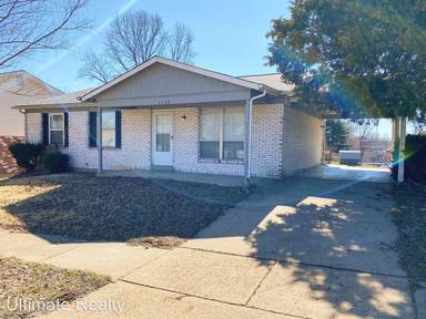 Main picture of 2286 Central Parkway Dr