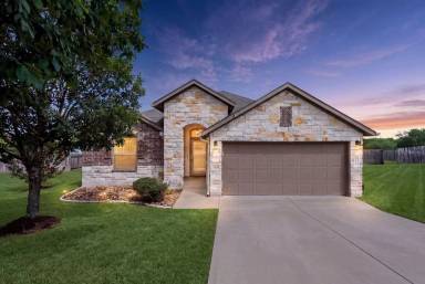 Main picture of 6097 Heron Dr