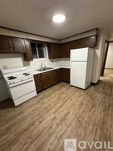 Main picture of 702 2nd St