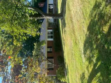 Main picture of 7000 Marbury Rd