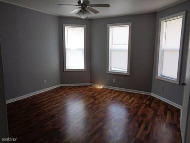 Main picture of 1000 11th St