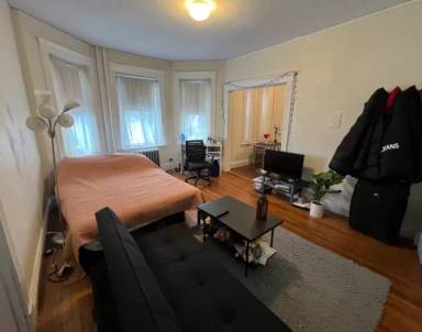 Main picture of 231 Park Dr