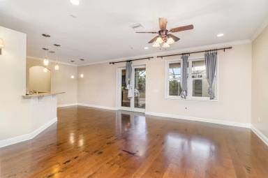 Main picture of 113 Palm Cir