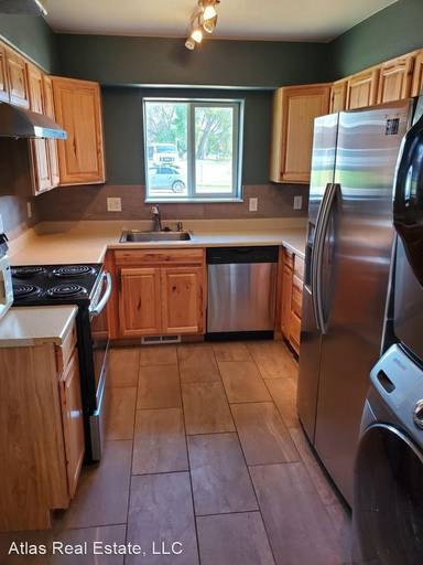 Main picture of 5105 E 34th Ave
