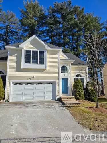 Main picture of 15 Knowlton Cir