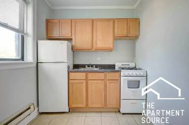 Main picture of 4546 N Damen Ave Apartments