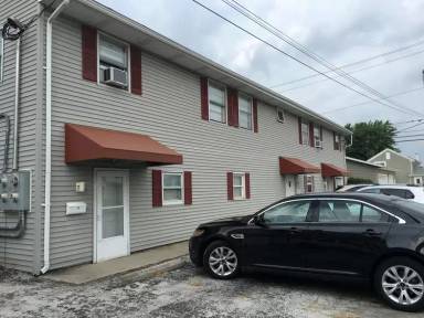 Main picture of 220 West Hardin Street - O