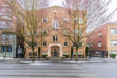 Main picture of 409 10th Ave E