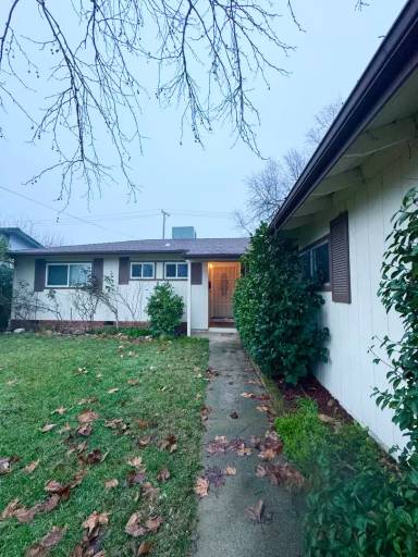 Main picture of 6513 El Camino Dr