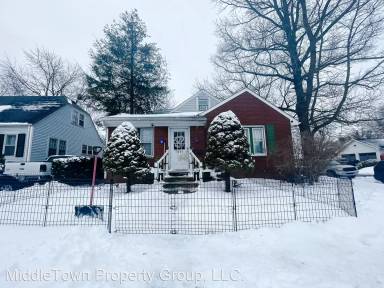 Main picture of 1303 E 8th St