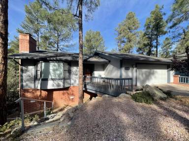 Main picture of 1310 Pinecone Ter