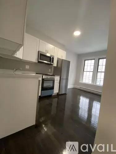 Main picture of 24 Clearway St