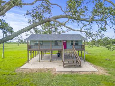 Main picture of 241 Hebert Camp Rd