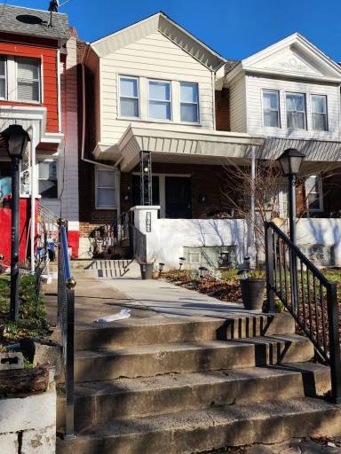 Main picture of 5643 N 11th St