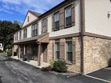 Main picture of 131 Newberry Ave