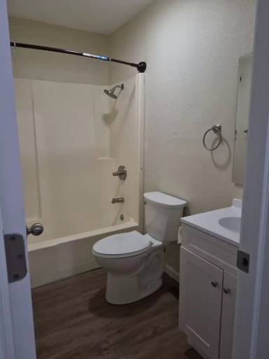 Main picture of 308 E Court St