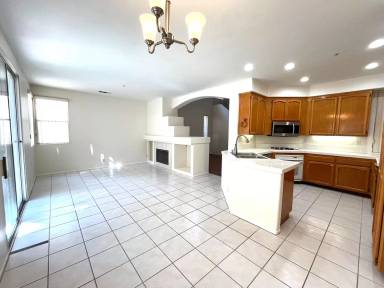 Main picture of 1129 W Capitol Dr