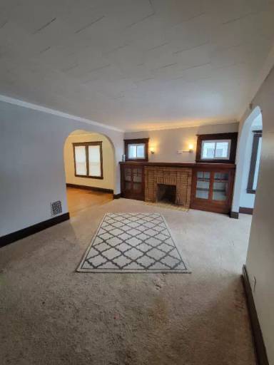 Main picture of 126 Chadduck Ave