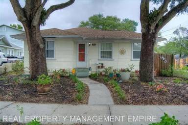 Main picture of 923 26th St N