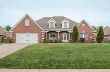 Main picture of 4005 SE 3rd St