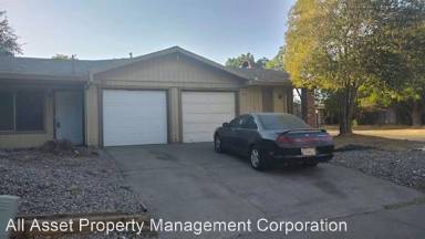 Main picture of 3426 Viking Dr